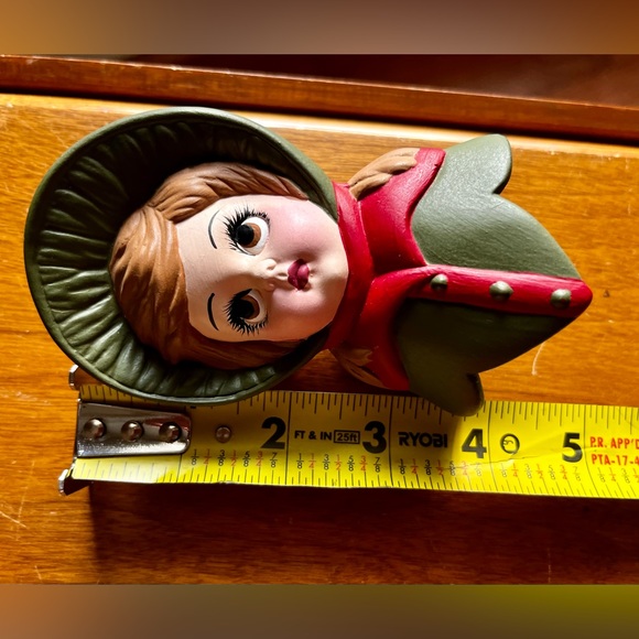 Lot of 8 Vintage Ceramic Victoria Lady Ornaments - Picture 11 of 12